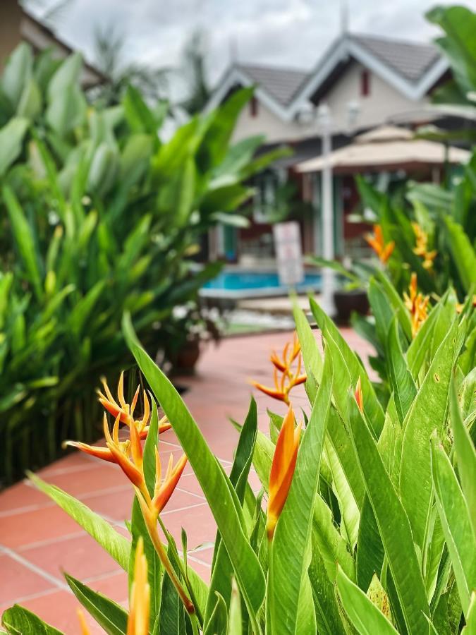 Gading Chalet Kuala Terengganu Esterno foto