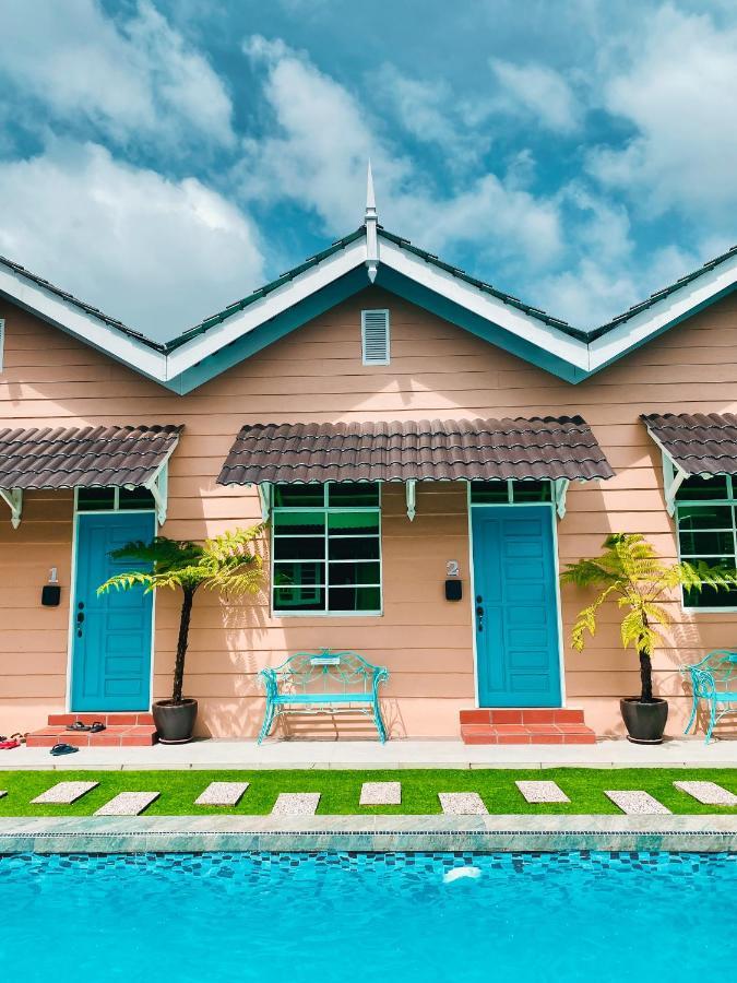 Gading Chalet Kuala Terengganu Esterno foto
