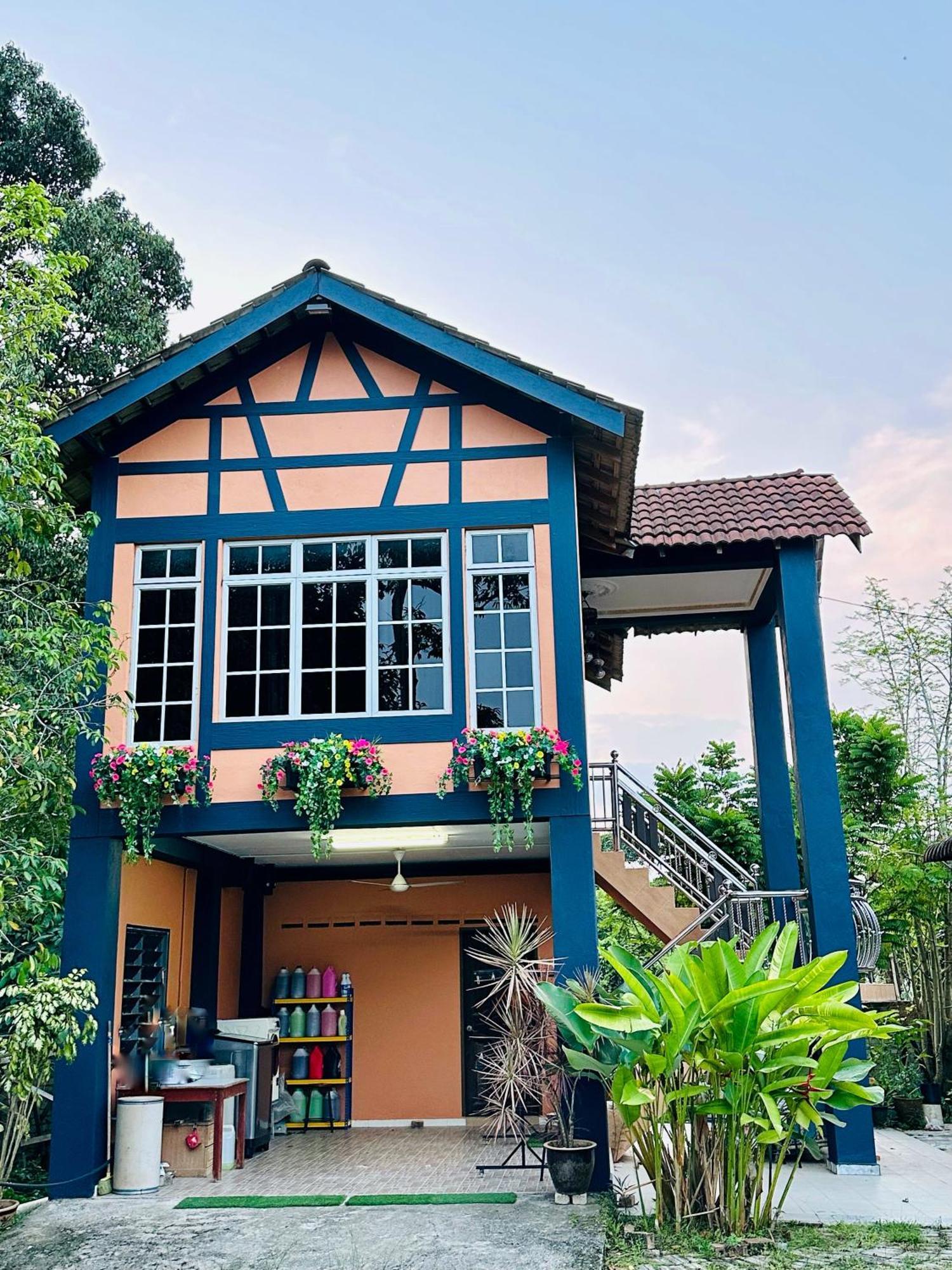 Gading Chalet Kuala Terengganu Esterno foto
